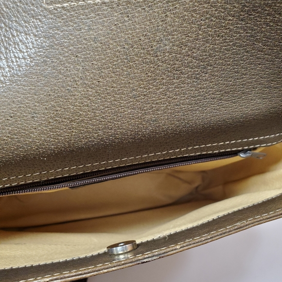 Vintage Gucci Bucket Bag - Picture 9 of 12